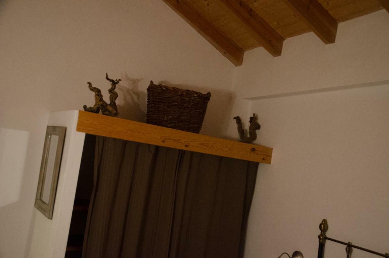 Casa Rural Ca'l Gonzalo Almazán Esterno foto